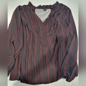 Ann Taylor M dress shirt